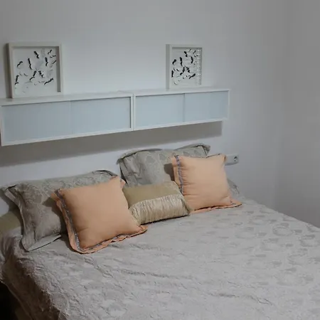 Luna Appartement *